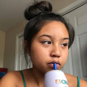 Meet your Posher, Lexi